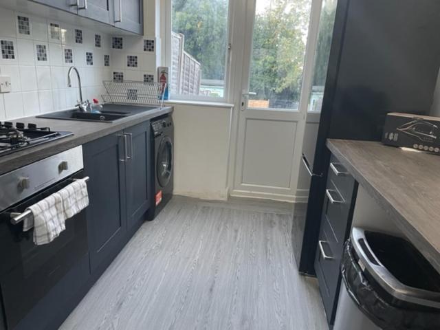 5 Bed 5Mins From Wembley Stadium London Eksteriør bilde